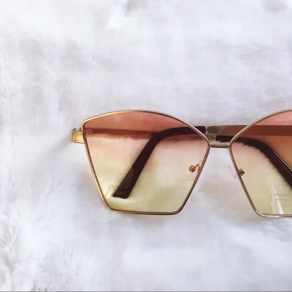 Stylens bigger lens